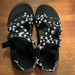 Chaco sandals women’s size 8